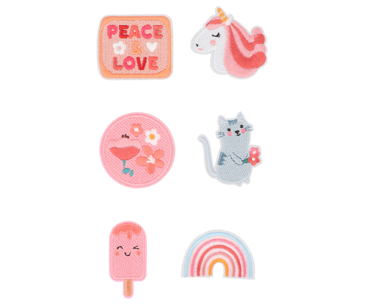 mochila-com-patches-autoadesivos-rosa-2